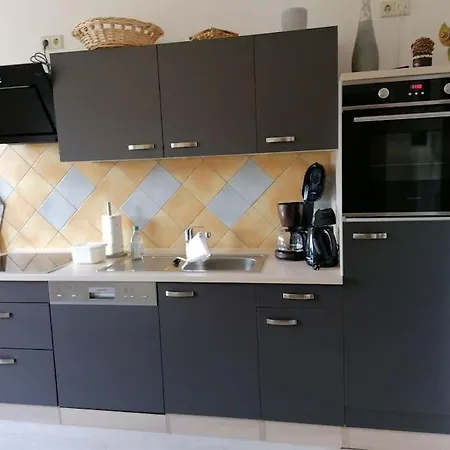 In Naehe Zum Sachsenring Am Fusse Zum Erzgebirge Lejlighed *