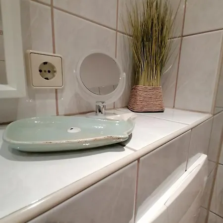 Lejlighed In Naehe Zum Sachsenring Am Fusse Zum Erzgebirge