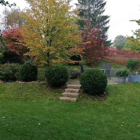 In Naehe Zum Sachsenring Am Fusse Zum Erzgebirge Lejlighed Gersdorf (Zwickau)