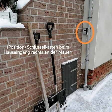 In Naehe Zum Sachsenring Am Fusse Zum Erzgebirge *