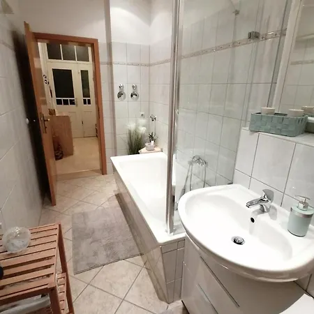 In Naehe Zum Sachsenring Am Fusse Zum Erzgebirge Lejlighed Gersdorf (Zwickau)