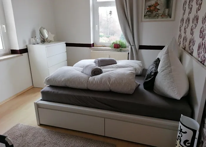 Апартаменты In Naehe Zum Sachsenring Am Fusse Zum Erzgebirge *