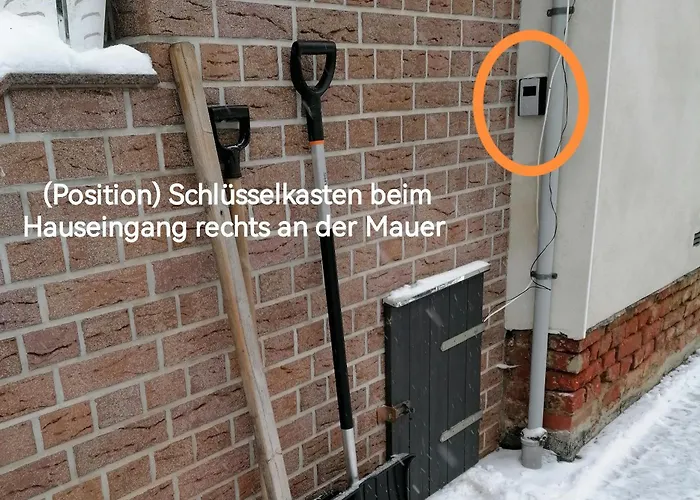 In Naehe Zum Sachsenring Am Fusse Zum Erzgebirge *